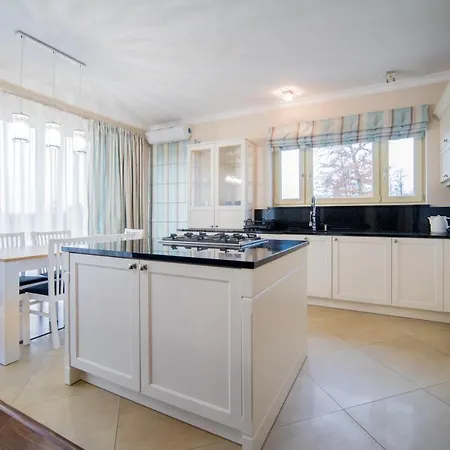 Апартаменты Apartament Villa Resorts Дзивновек